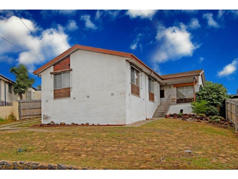 94 Ripplebrook Drive, Broadmeadows VIC 3047