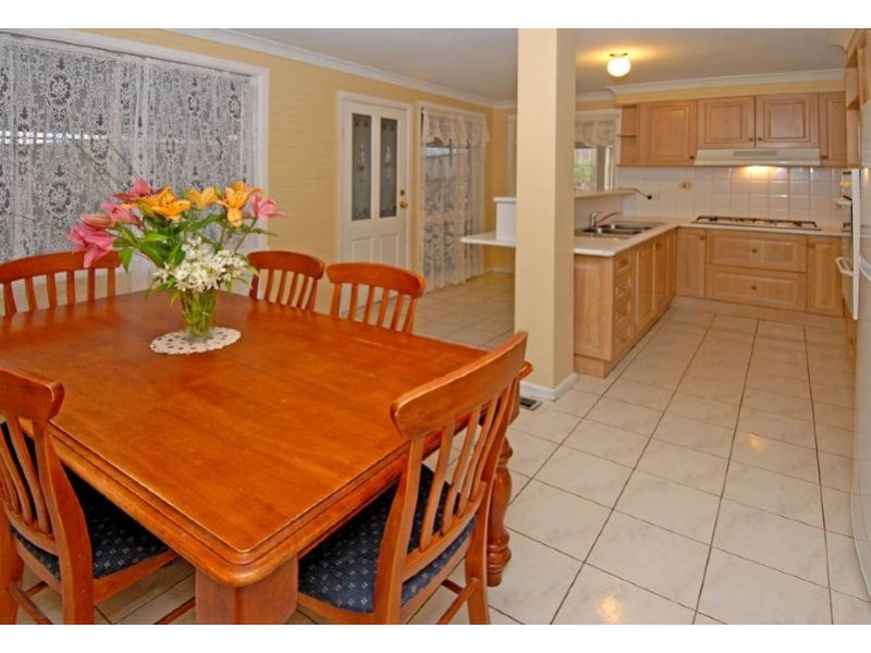 94 Ripplebrook Drive, Broadmeadows VIC 3047