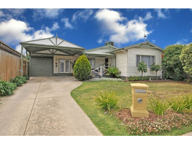 22 Melbourne Avenue, Glenroy VIC 3046