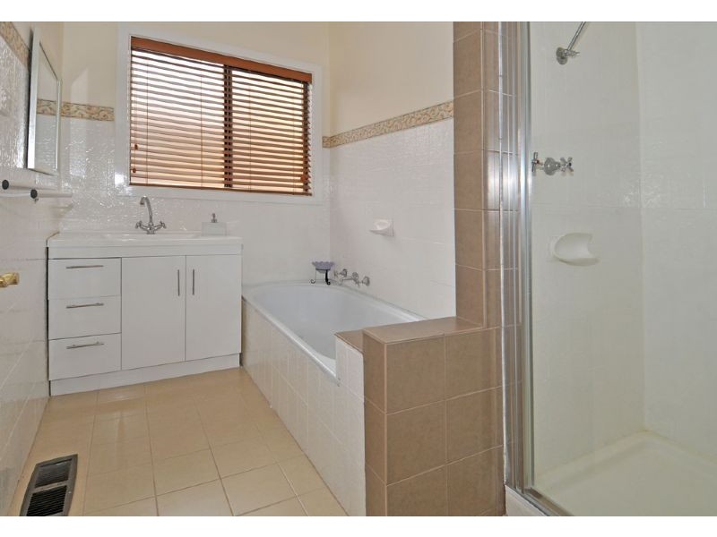 22 Melbourne Avenue, Glenroy VIC 3046