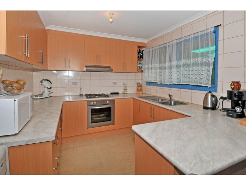 7 Patricia Drive, Fawkner VIC 3060