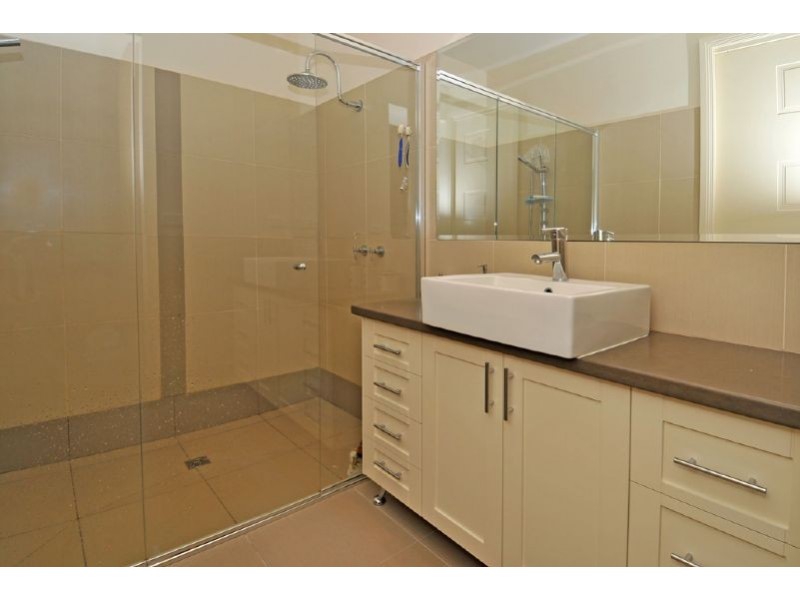 35 Hillcrest Drive, Westmeadows VIC 3049