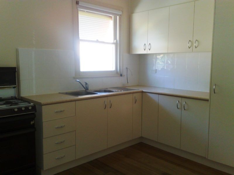 9 KINNAIRD STREET, Jacana VIC 3047