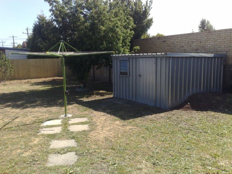 9 KINNAIRD STREET, Jacana VIC 3047