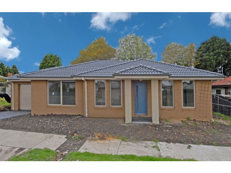2/68 Daley Street, Glenroy VIC 3046