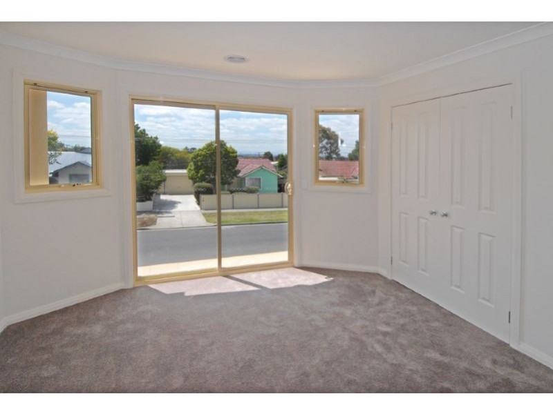 121 Justin Avenue, Glenroy VIC 3046