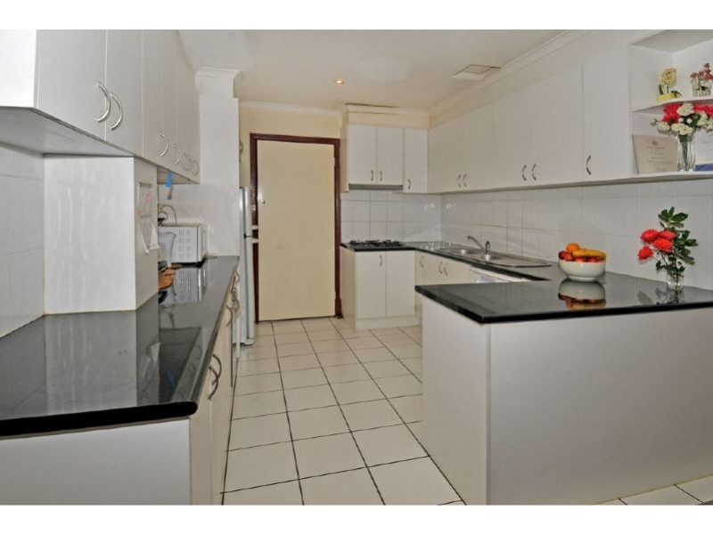 11 Kilmore Crescent, Dallas VIC 3047