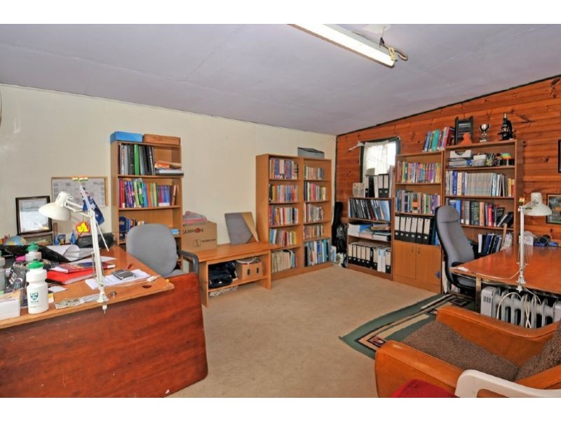 11 Kilmore Crescent, Dallas VIC 3047