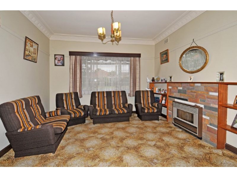 85 Plumpton Avenue, Glenroy VIC 3046