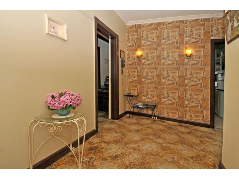 85 Plumpton Avenue, Glenroy VIC 3046