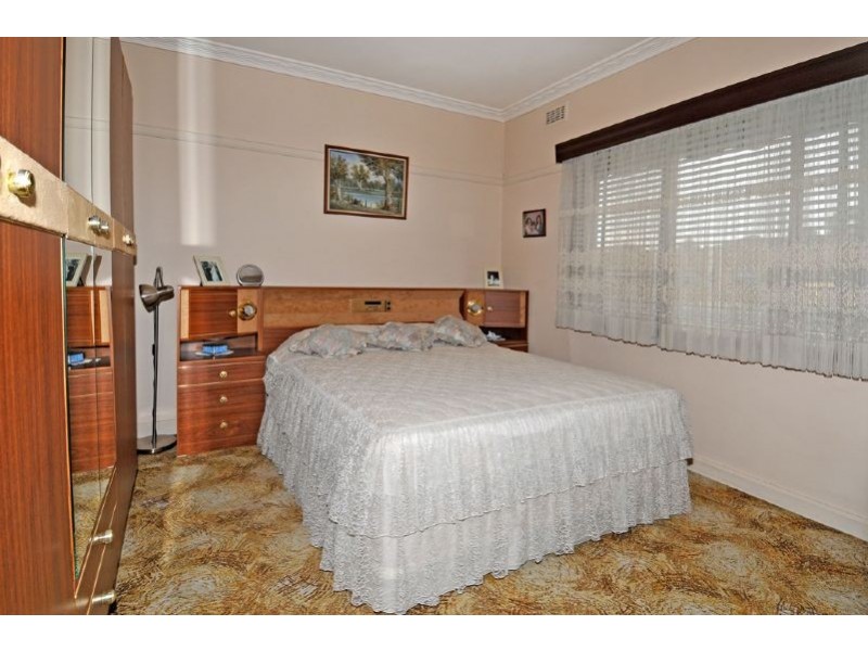 85 Plumpton Avenue, Glenroy VIC 3046