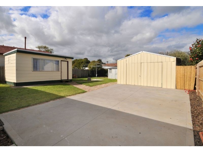 88 WIDFORD STREET, Glenroy VIC 3046