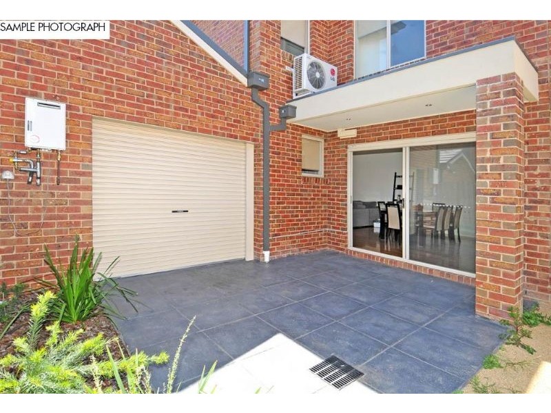 2A   Francis Street, Oak Park VIC 3046