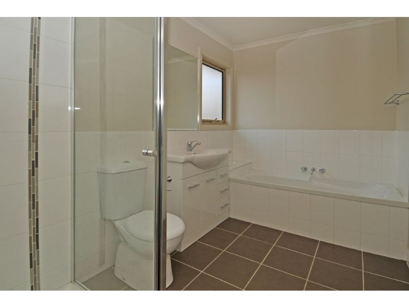 4/11 Danin Street, Pascoe Vale VIC 3044