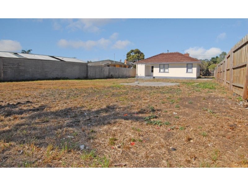 4 View Street, Glenroy VIC 3046