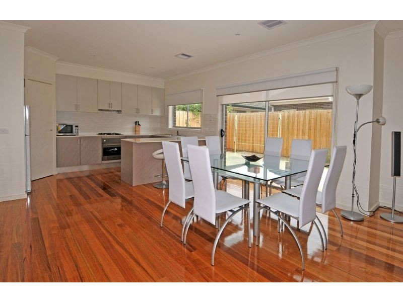 15 Rowan Street, Glenroy VIC 3046