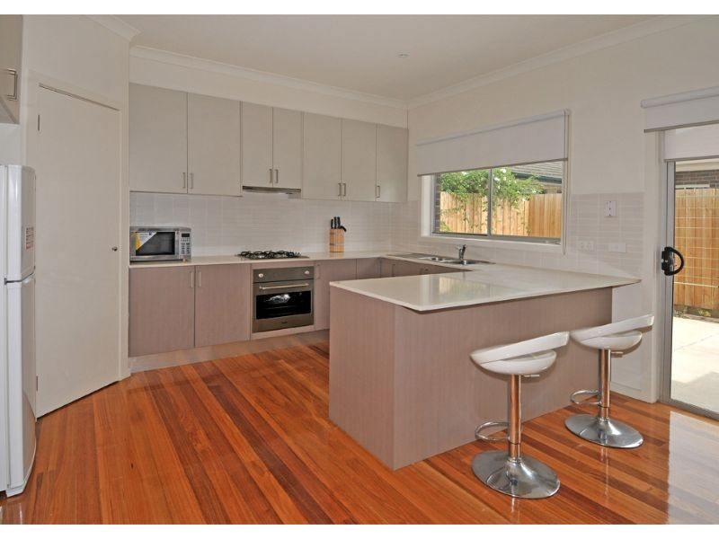 15 Rowan Street, Glenroy VIC 3046