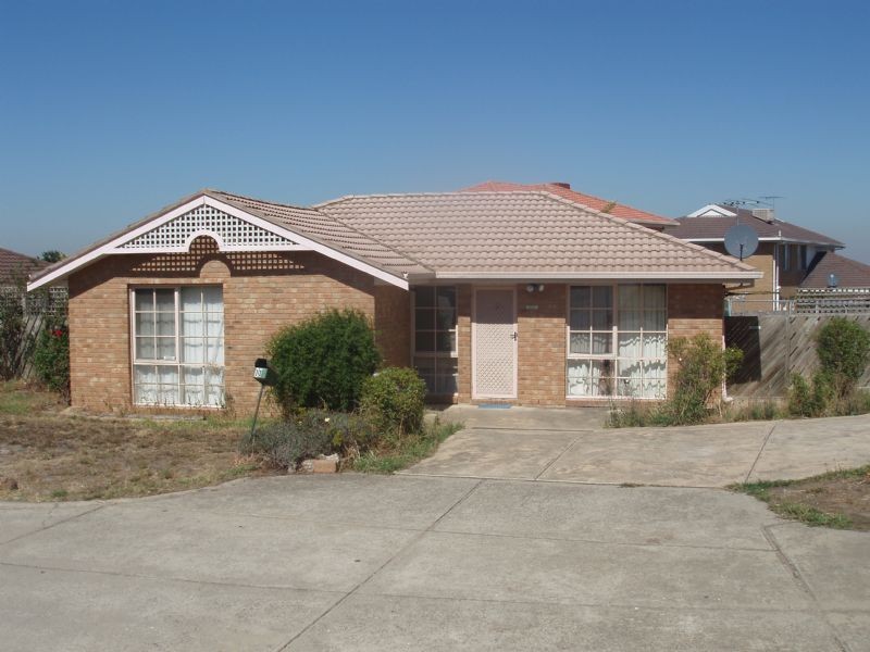 11 Wattle Close, Meadow Heights VIC 3048