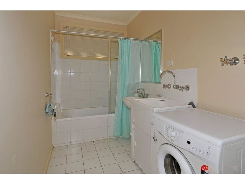 3/93 Hilton Street, Hadfield VIC 3046