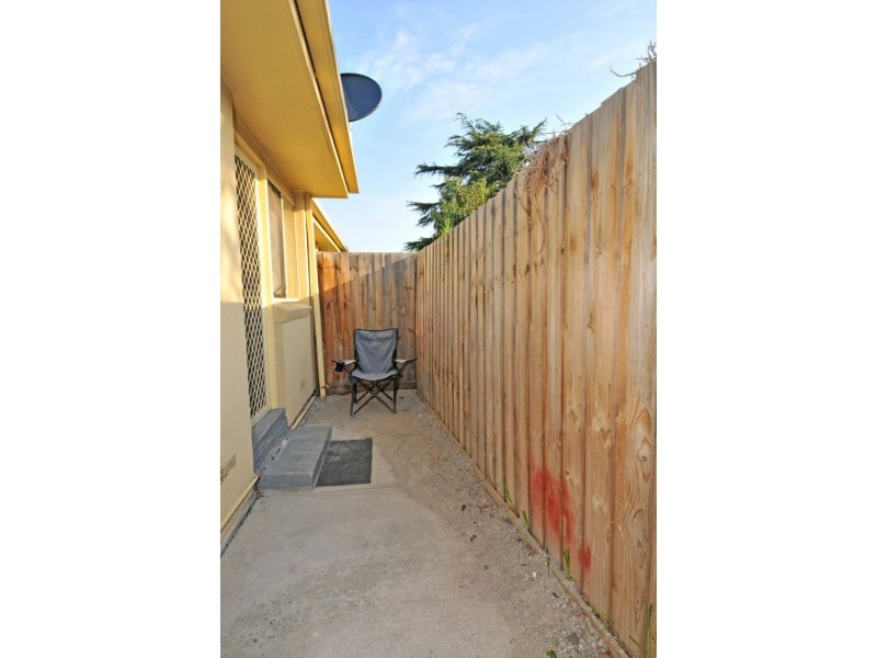 3/93 Hilton Street, Hadfield VIC 3046