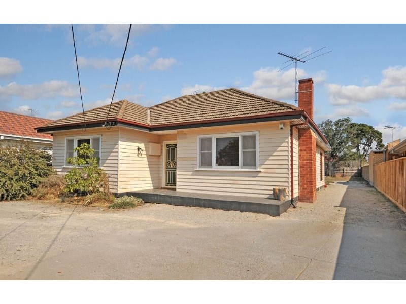 887 Pascoe Vale Road, Glenroy VIC 3046
