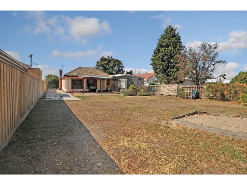 887 Pascoe Vale Road, Glenroy VIC 3046