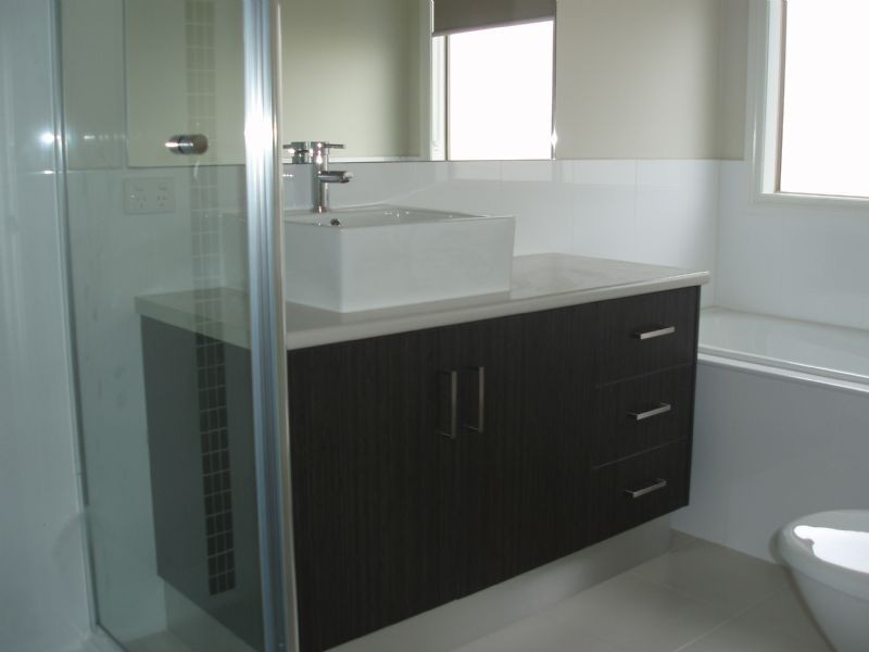 6 Muntz Avenue, Glenroy VIC 3046