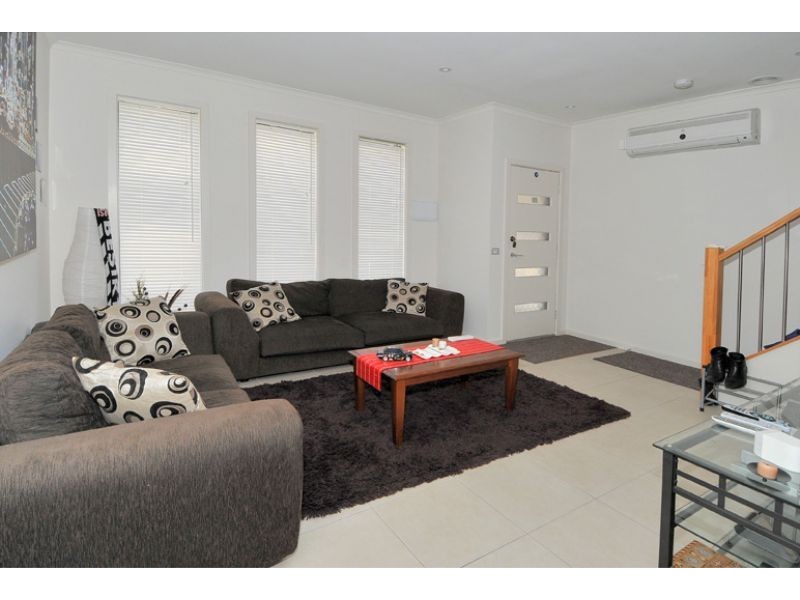 12/213-215 Camp Road, Broadmeadows VIC 3047