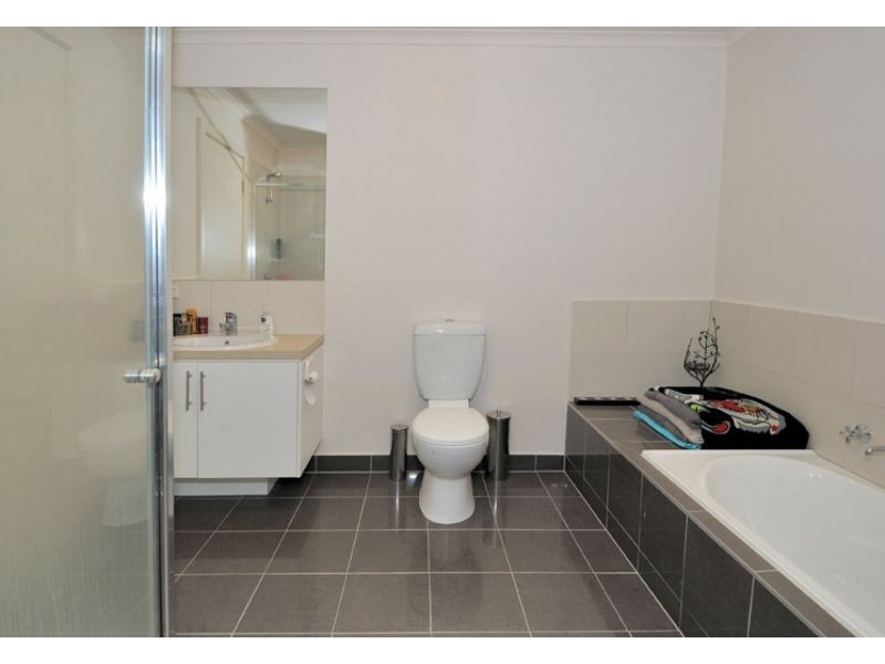 12/213-215 Camp Road, Broadmeadows VIC 3047