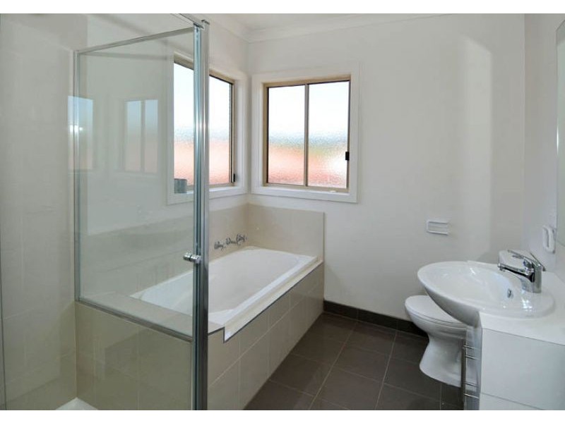 1/528 – 530 Pascoe Vale Road, Pascoe Vale VIC 3044