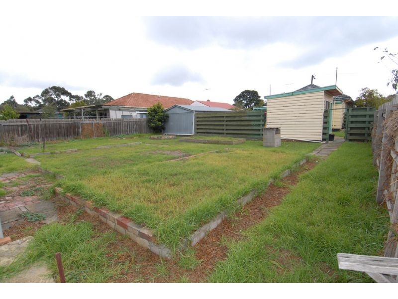 9 Newton Street, Glenroy VIC 3046