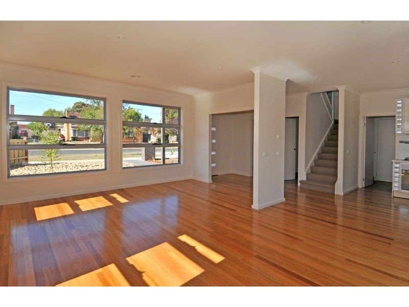 4/24 York Street, Glenroy VIC 3046