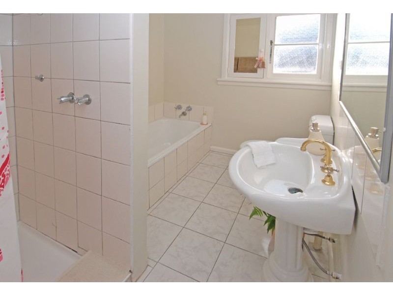 346 Waterloo Road, Glenroy VIC 3046