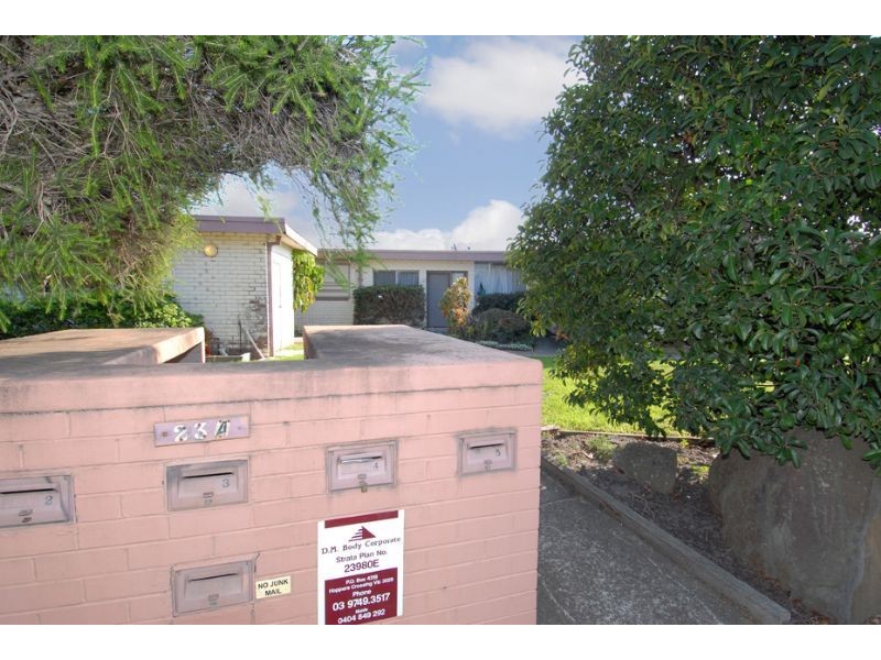 2/23a Becket Street, Glenroy VIC 3046