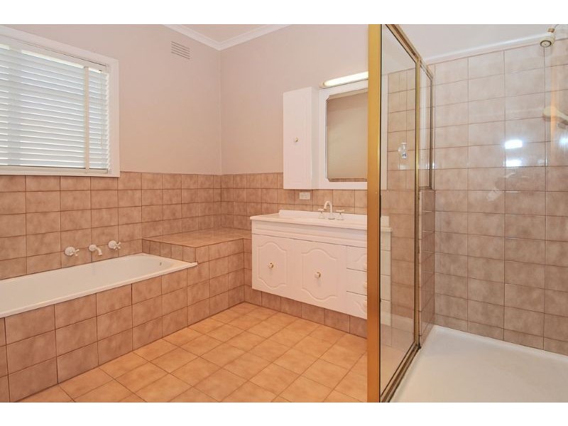 113 Tarana Avenue, Glenroy VIC 3046