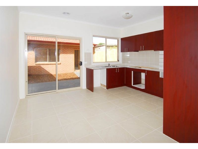 1/3 Mitchell Court, Glenroy VIC 3046