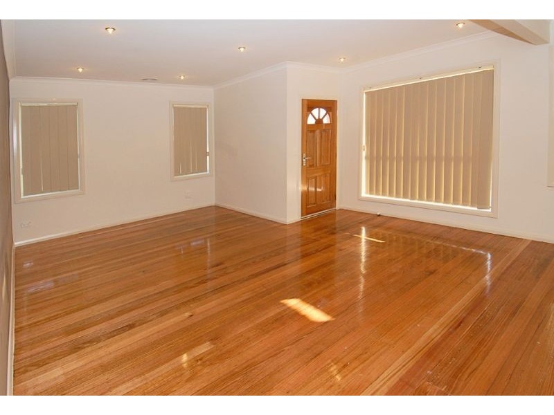 18 Bindi Street, Glenroy VIC 3046