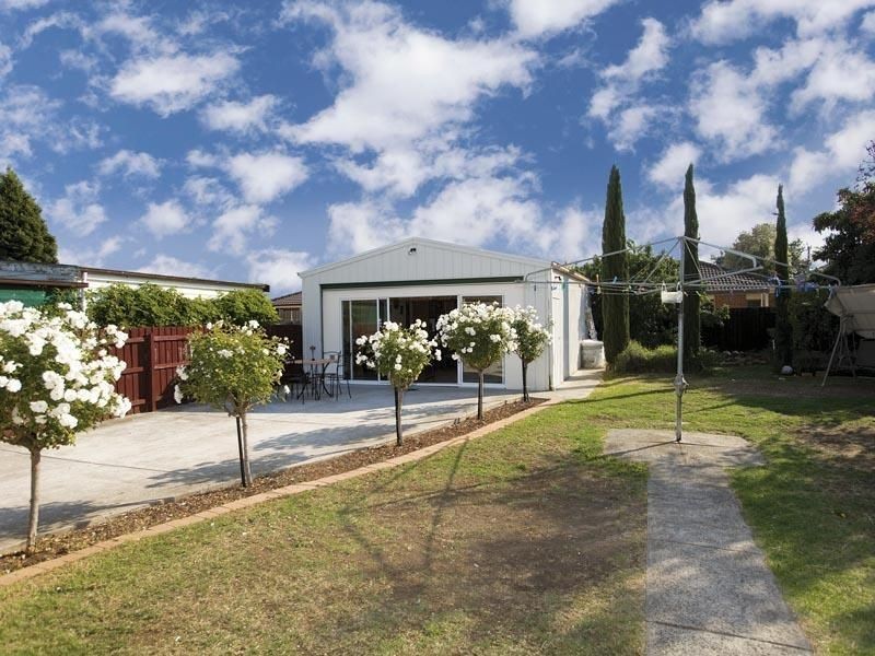 11 Hubert Avenue, Glenroy VIC 3046