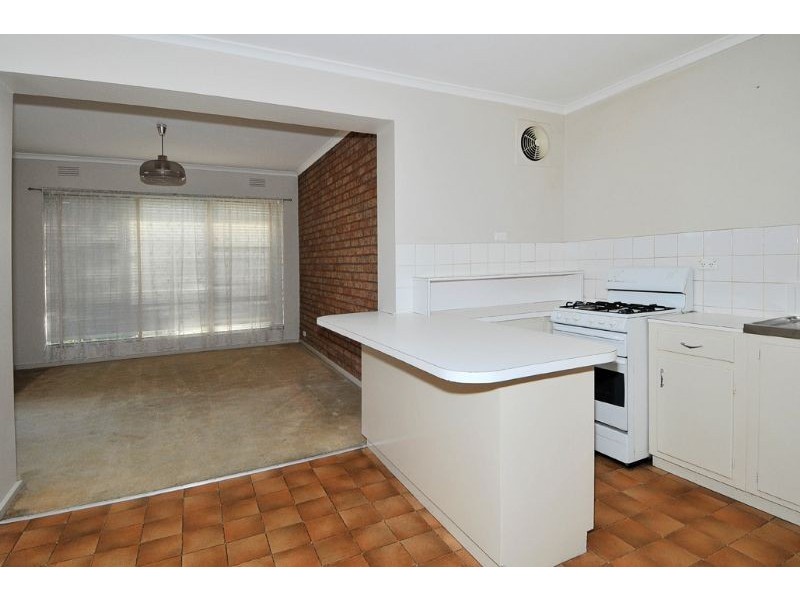 198 Railway Crescent, Dallas VIC 3047