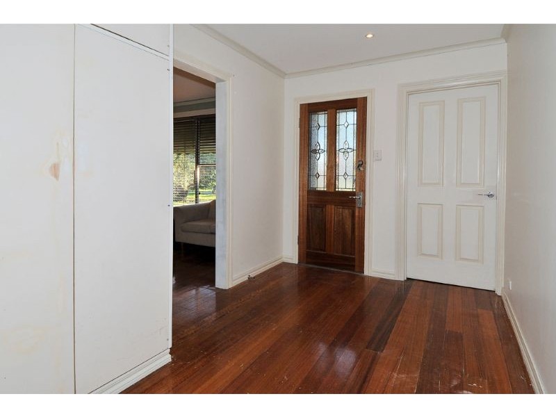 7 Lorraine Crescent, Jacana VIC 3047