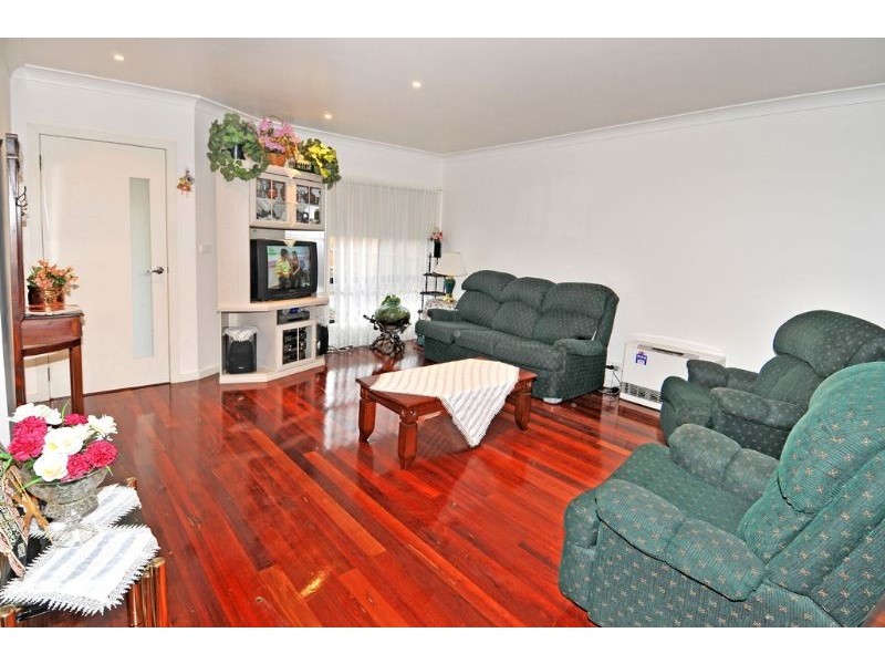 4B Tudor Street, Glenroy VIC 3046