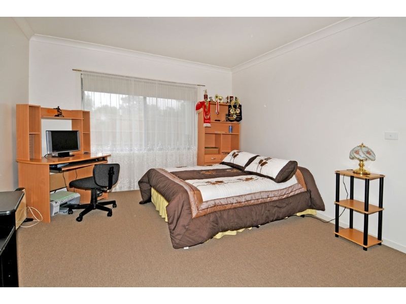 4B Tudor Street, Glenroy VIC 3046