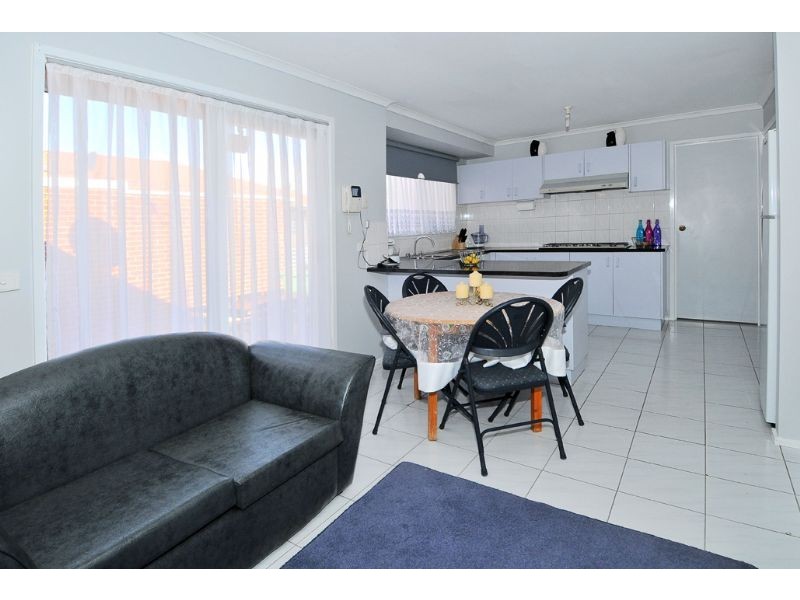 15 Gimlet Close, Meadow Heights VIC 3048