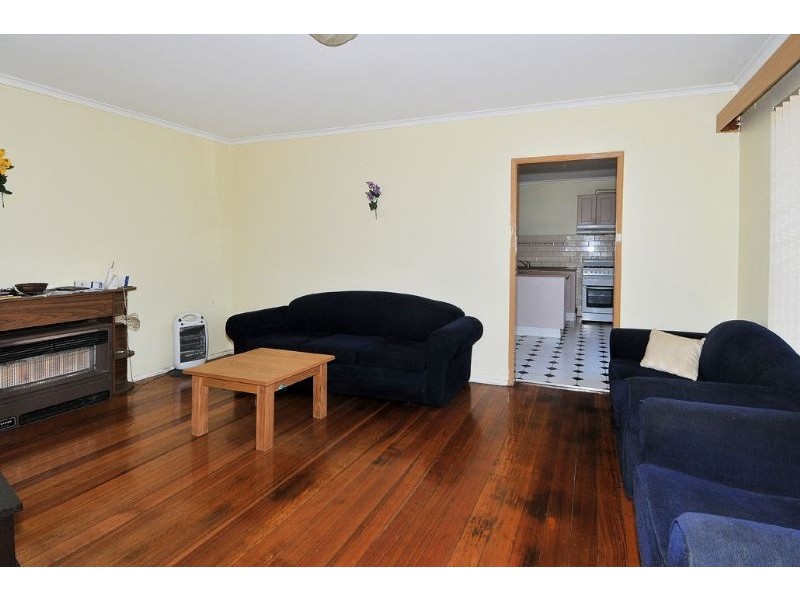 32 Westmere Crescent, Coolaroo VIC 3048