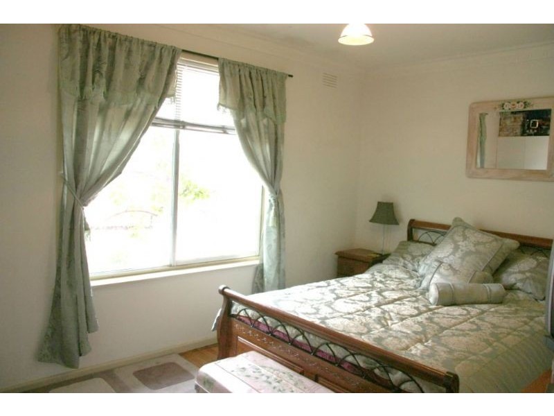 3/50 Livingstone Street, Coburg North VIC 3058