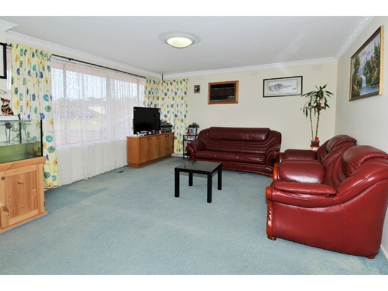 19 Rubicon Street, Dallas VIC 3047