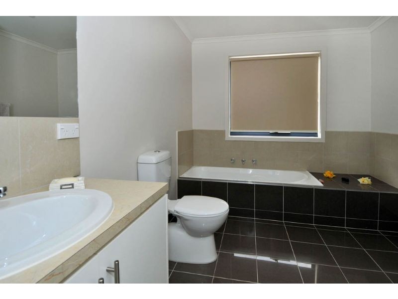 4/213 – 215 Camp Road, Broadmeadows VIC 3047