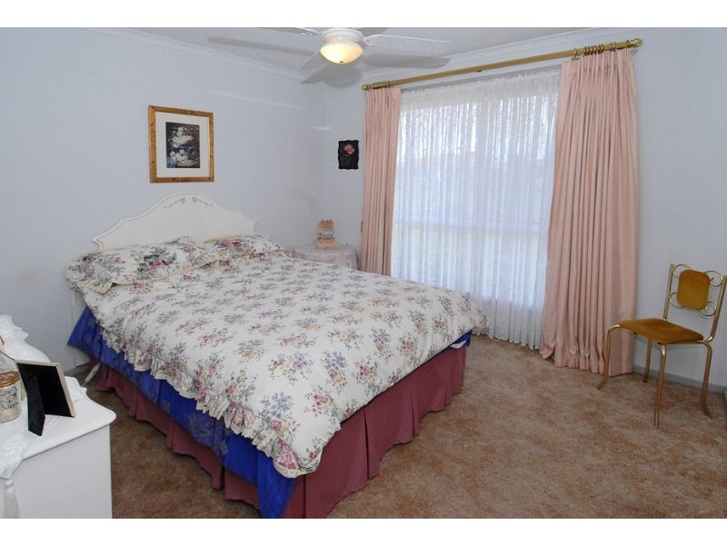 1/4 Nash Court, Meadow Heights VIC 3048