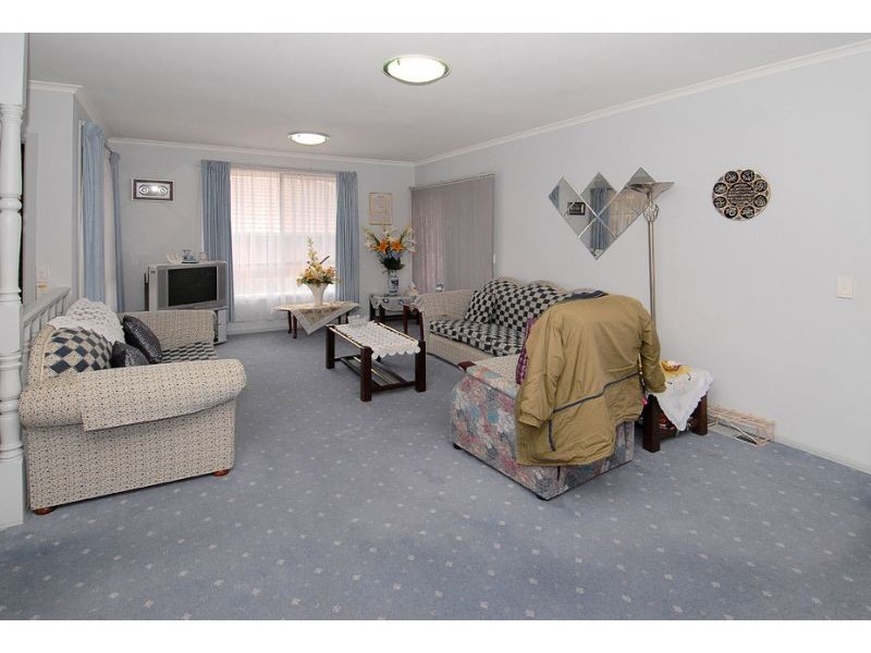 9 Amarina Close, Meadow Heights VIC 3048