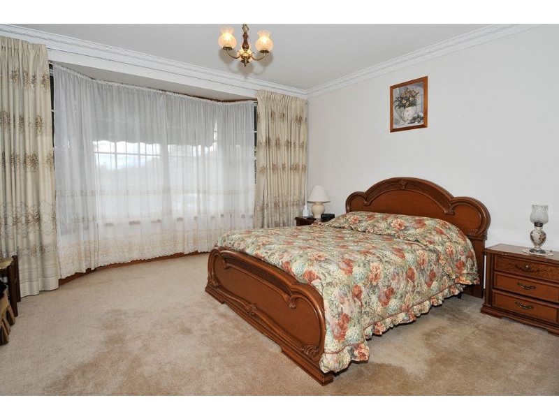 20 Penn Court, Fawkner VIC 3060